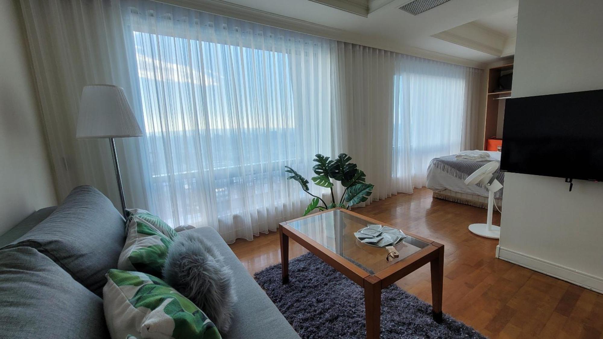 Corner Inn Taichung Exterior foto
