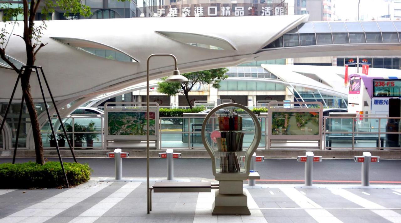 Corner Inn Taichung Exterior foto